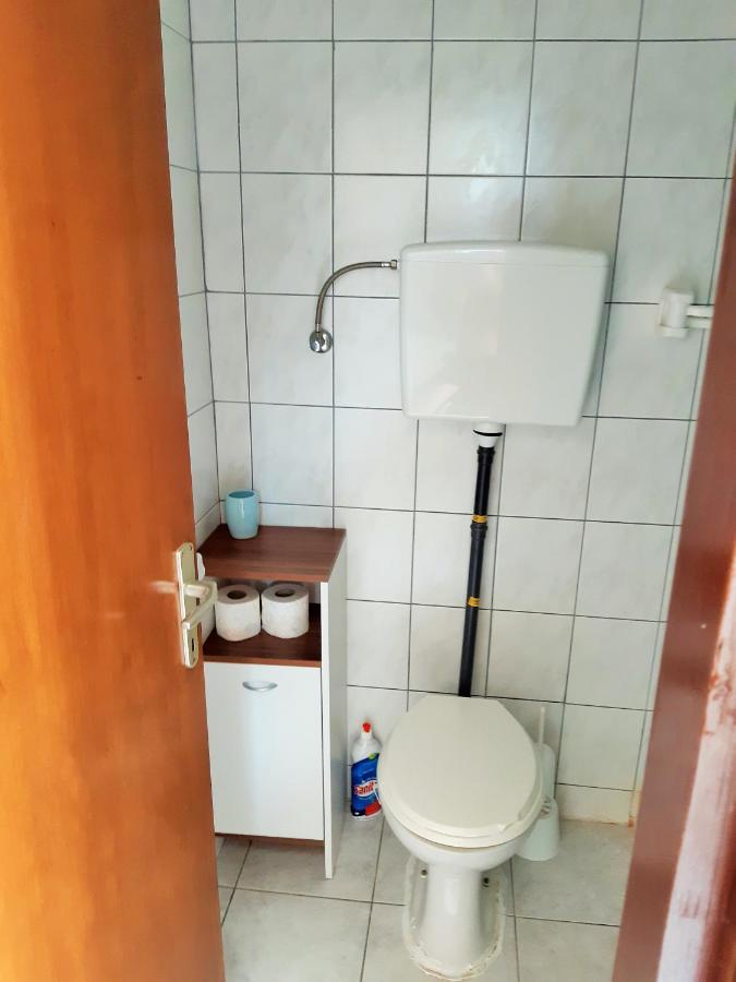 Dalmatino Apartmani 维尔 外观 照片