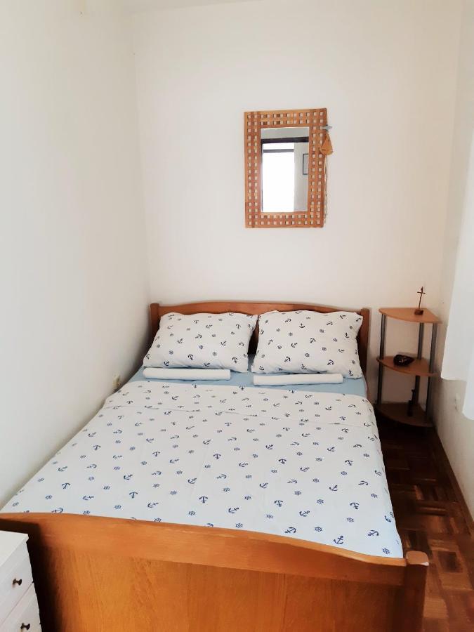 Dalmatino Apartmani 维尔 外观 照片