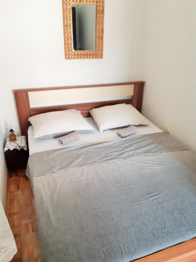 Dalmatino Apartmani 维尔 外观 照片
